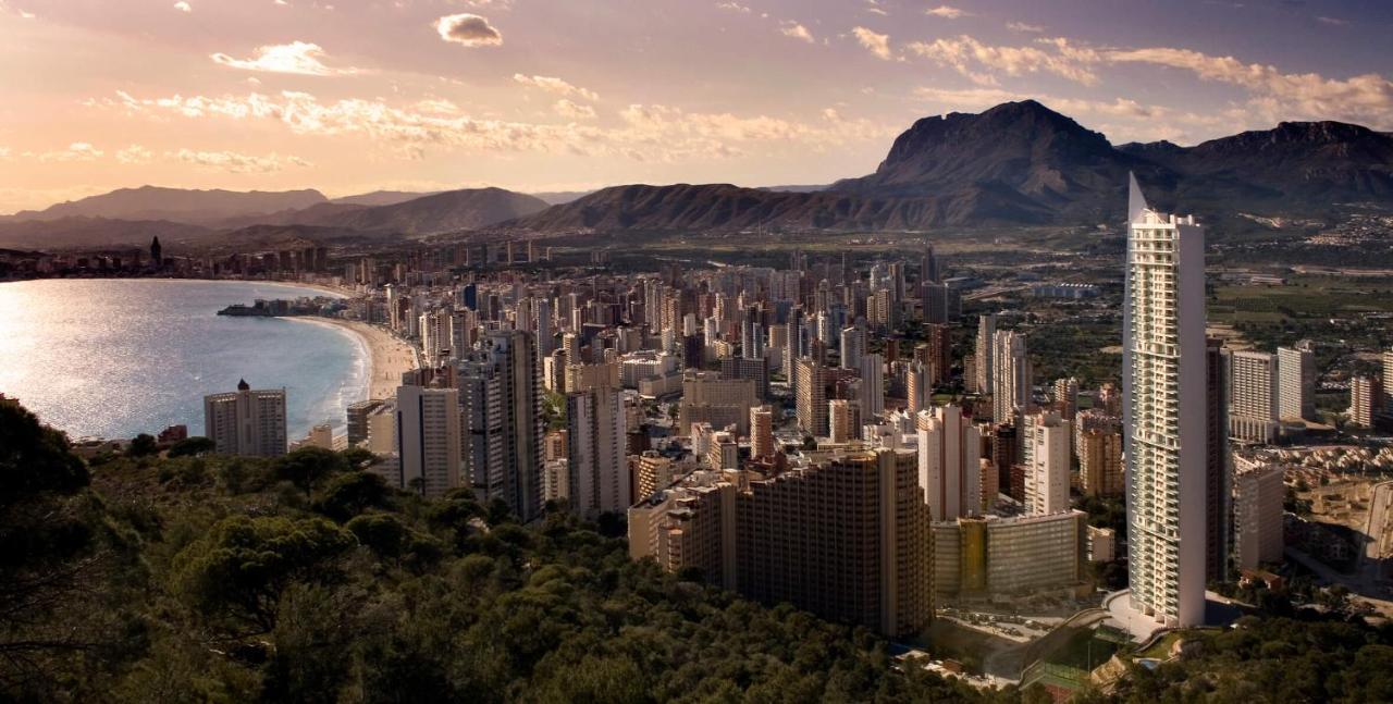 Skyline 9 Apartamento De 2 Dormitorios Soleado Con Terraza Privada Benidorm Zewnętrze zdjęcie